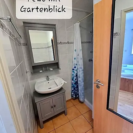 Vandrerhjem Kuestenquartier *